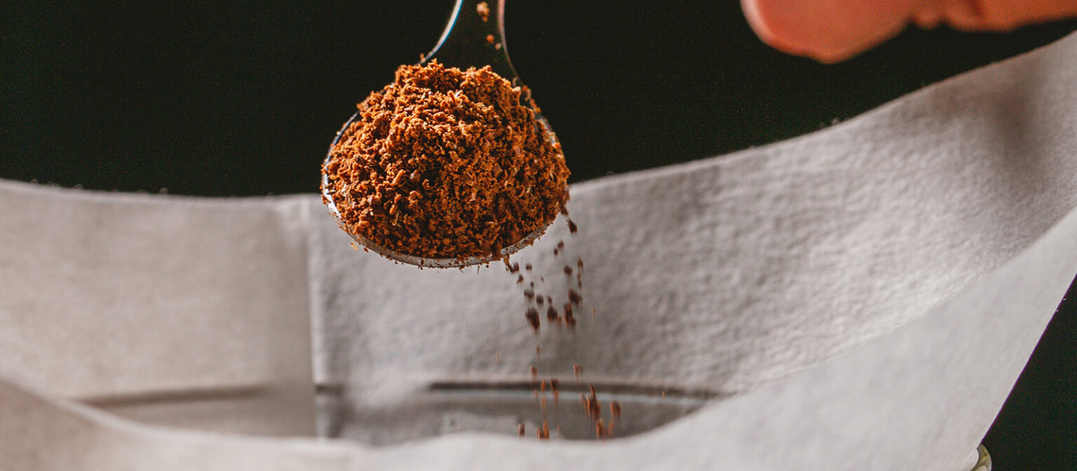 Comment faire du café sans cafetière ? Découvrez nos astuces