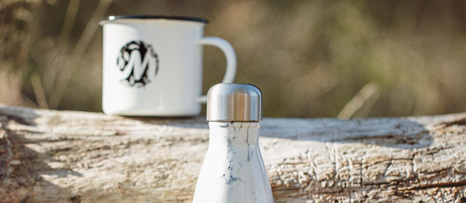 Le mug thermos pour boisson chaude ou froide design à emport