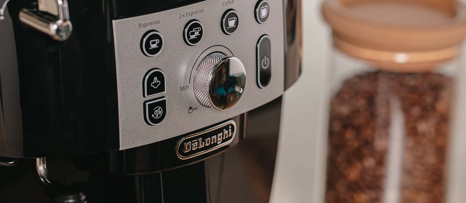 delonghi magnifica