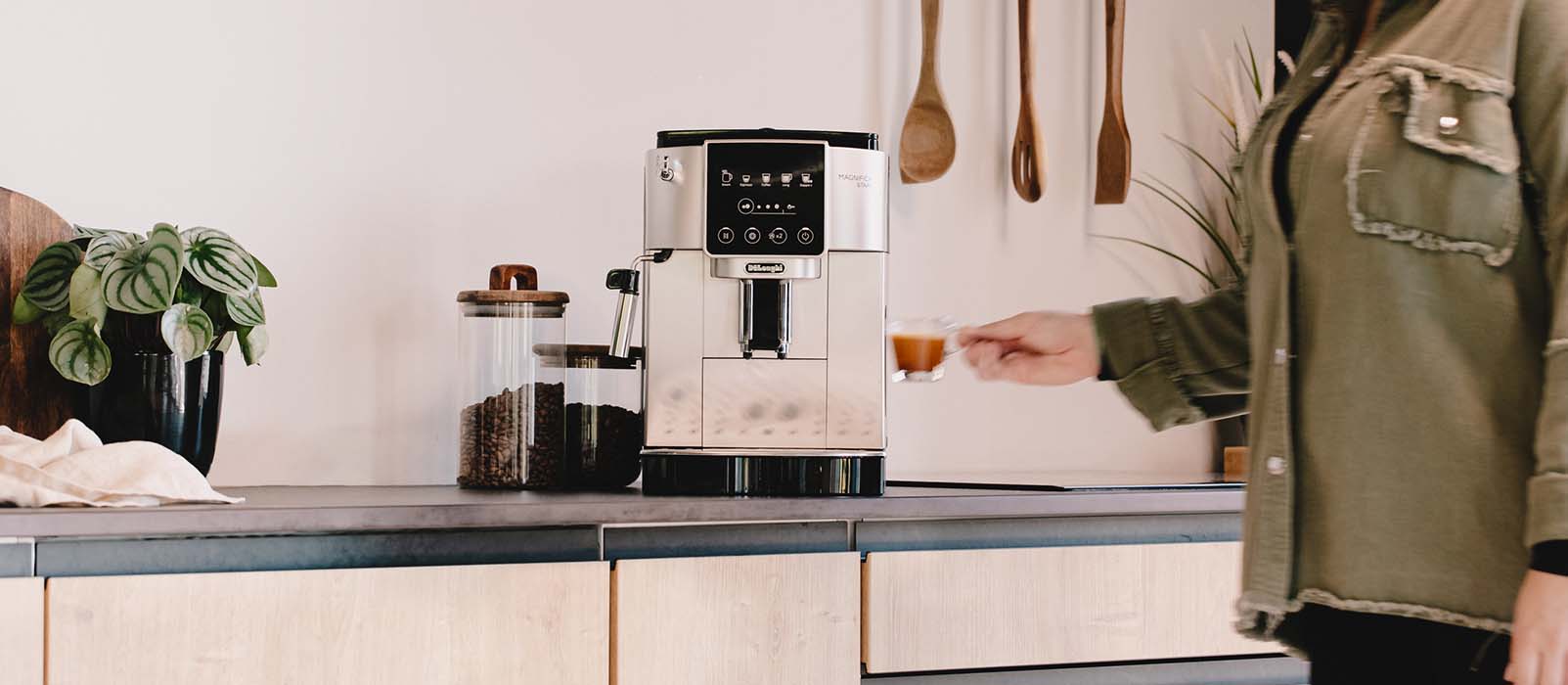 differences gamme delonghi magnifica