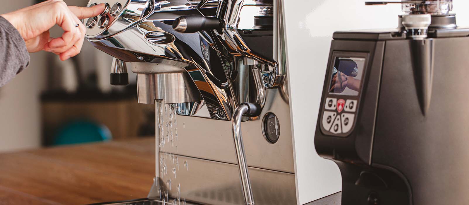 Flush machine à café manuelle
