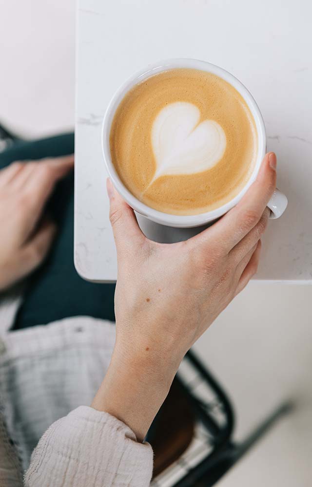 Préparer un cappuccino lait