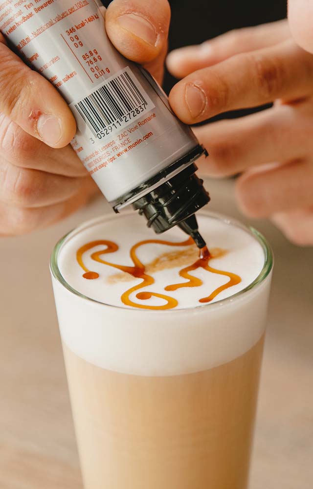 comment devenir barista latte art
