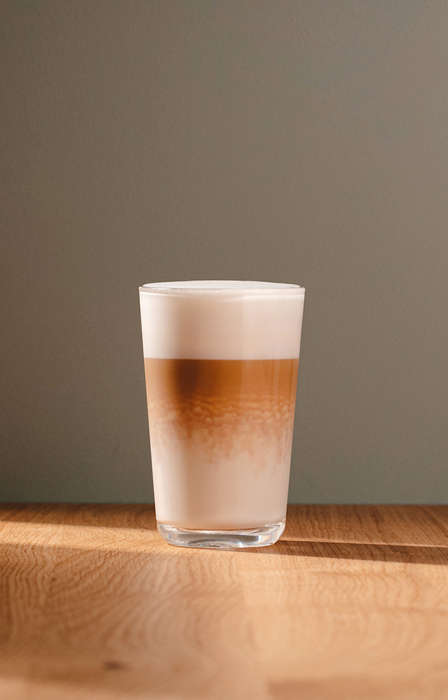 How To Make Latte Macchiato: Two Schools of Thought