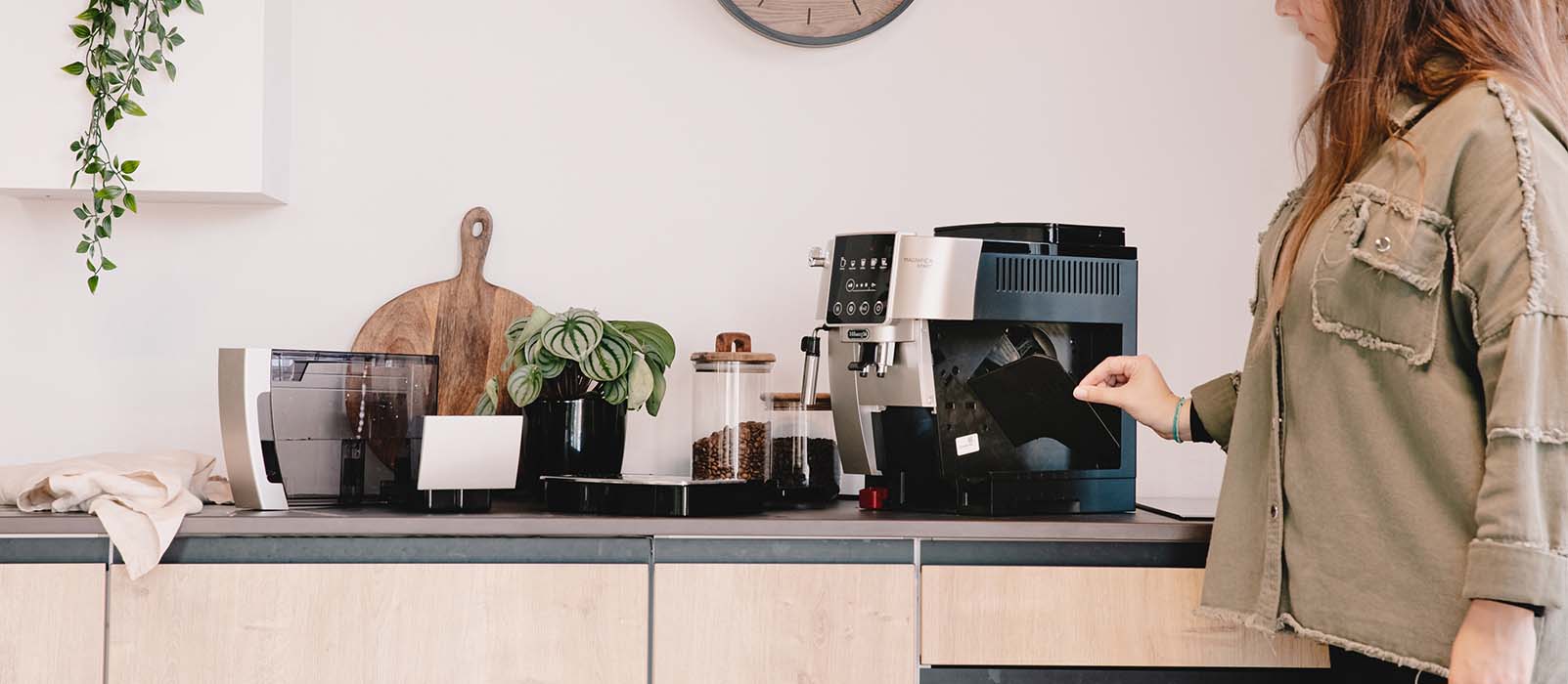 Cafetière à expresso avec broyeur à grains - Guide d'achat - UFC-Que Choisir