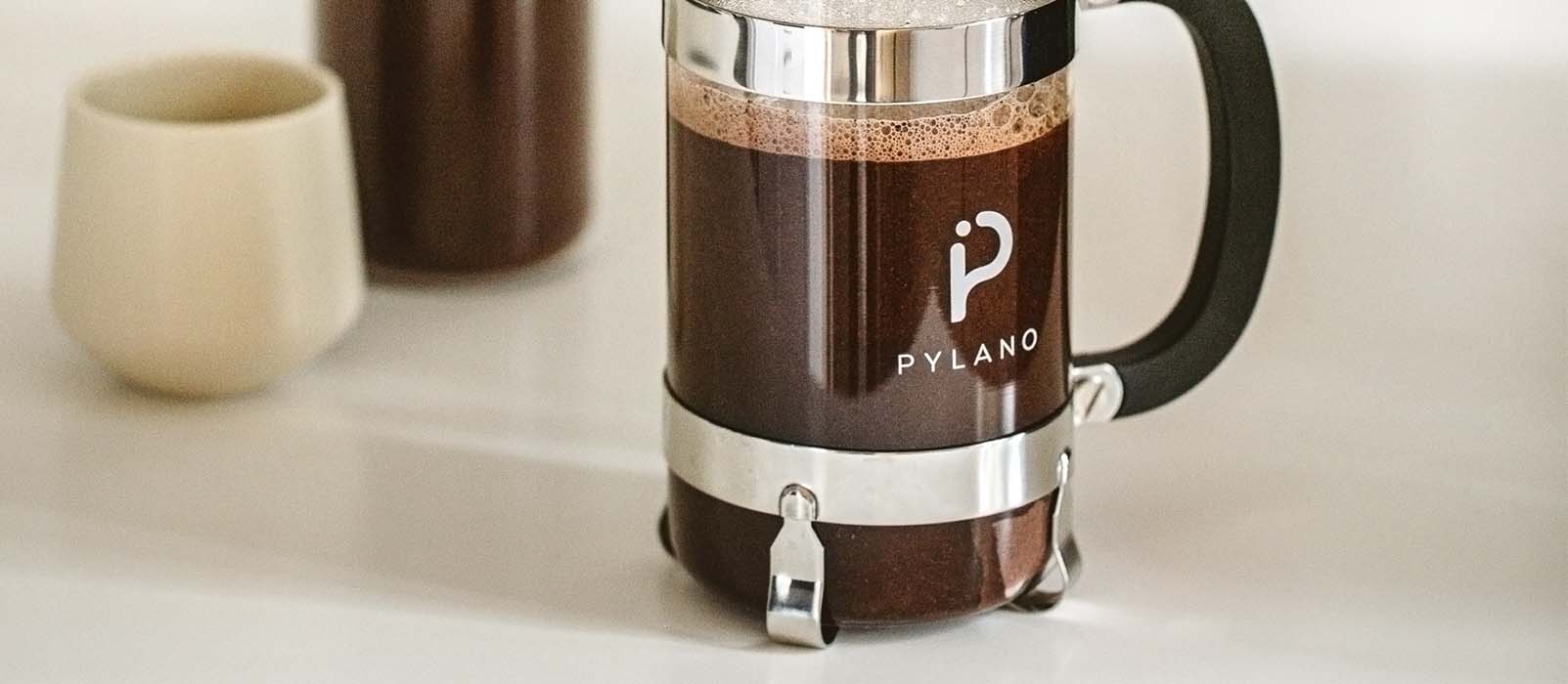 Cafetière à piston : fonctionnement, mode d'emploi et comment la choisir?