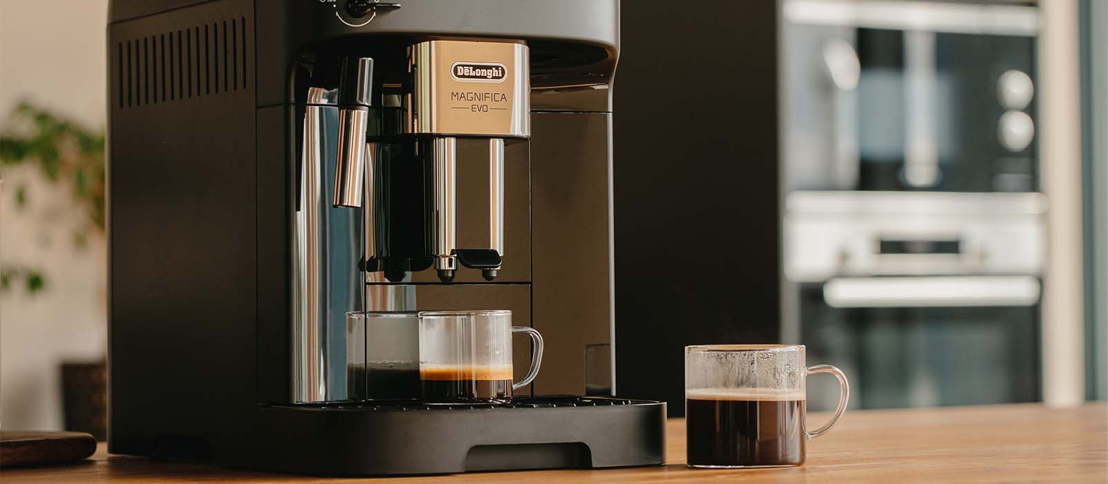 Quelle est la meilleure machine à café DeLonghi ? MaxiCoffee