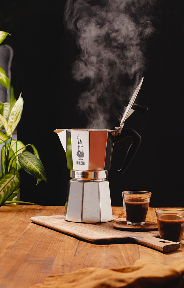Moka pot Brew the perfect italian style coffee