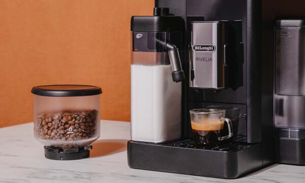 meilleure machine à café à grain cappuccino