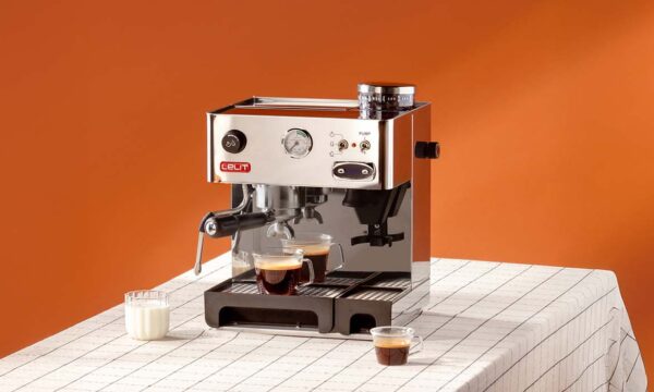 meilleure machine à café semi automatique pas chère