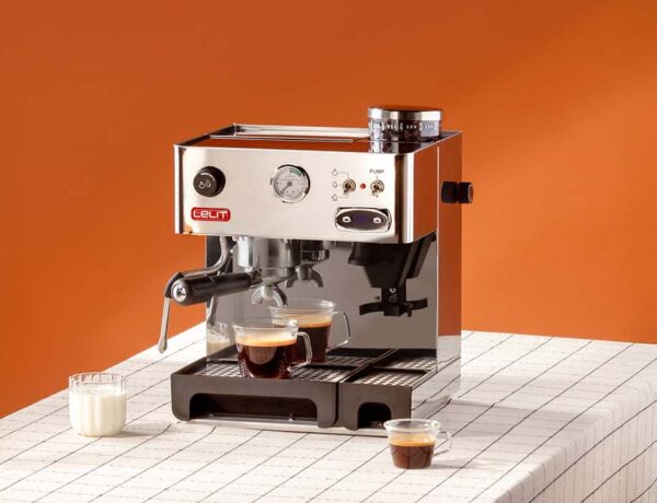 meilleure machine à café semi automatique pas chère