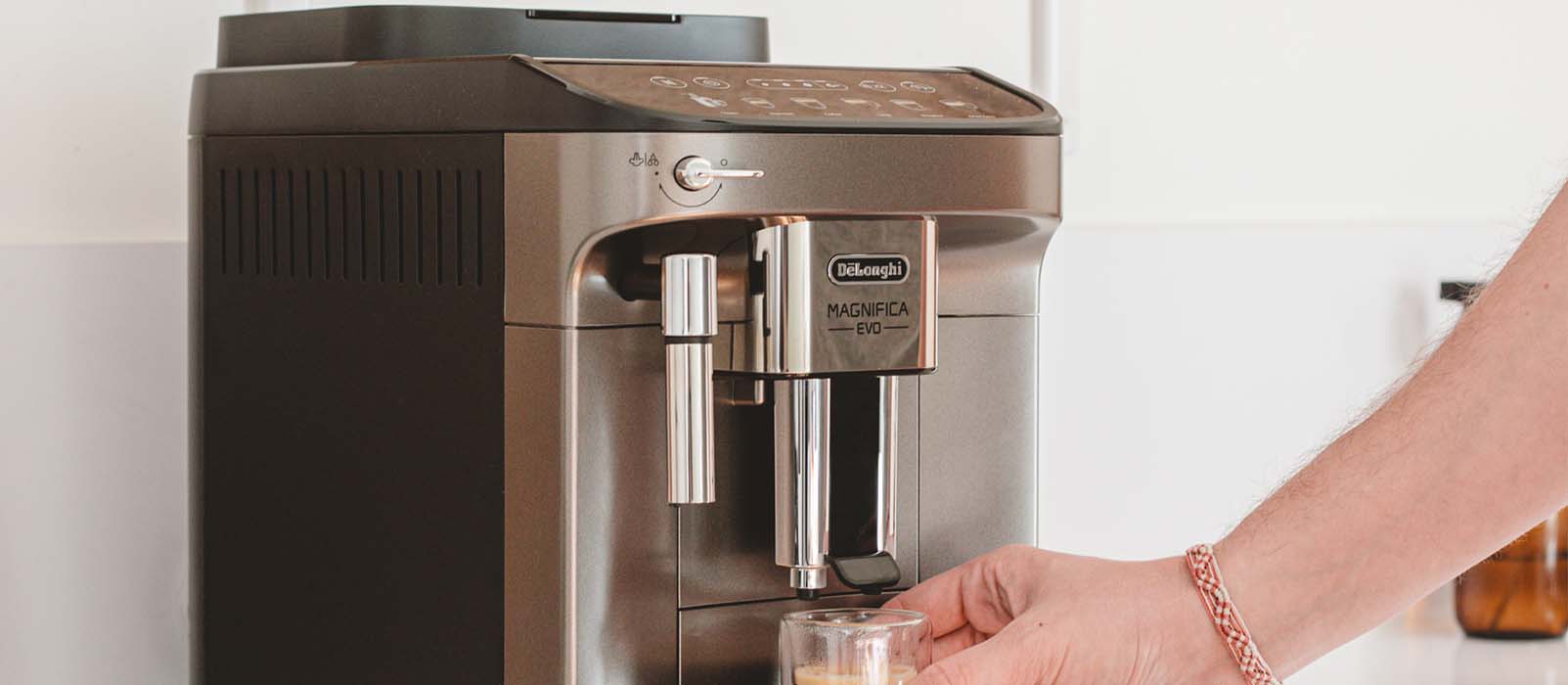 comparatif delonghi dinamica ou magnifica