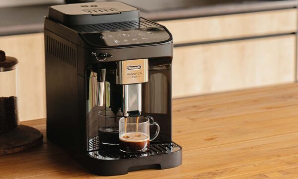 delonghi dinamica ou magnifica