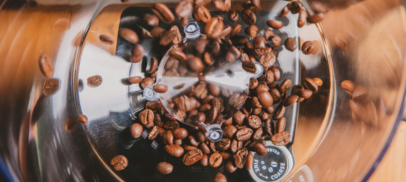Come regolare correttamente la tua macchina da caffè a grani