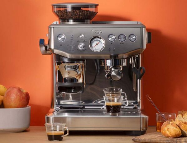 delonghi specialista arte vs sage barista express
